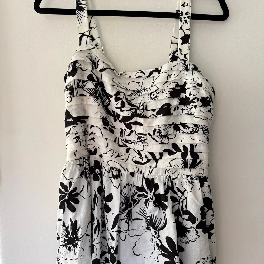 Abercrombie & Fitch black + white floral Emerson tiered maxi dress